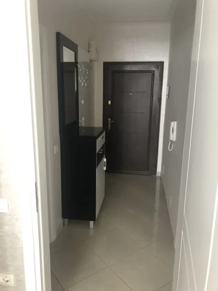 Tirane Astir, jepet me qera apartament 1+1 Kati 4, 500 €