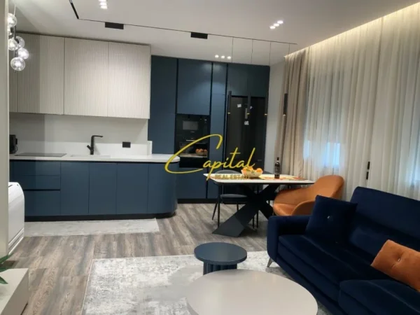 Tirane, shitet apartament 2+1 Kati 5, 100 m² 300.000 € (ALI DEMI)