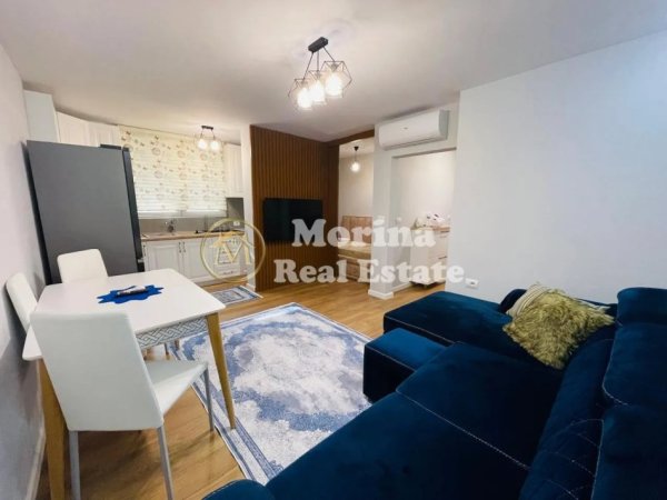 Tirane, jepet me qera apartament 2+1 Kati 2, 90 m² 700 € (Rruga Elbasanit)