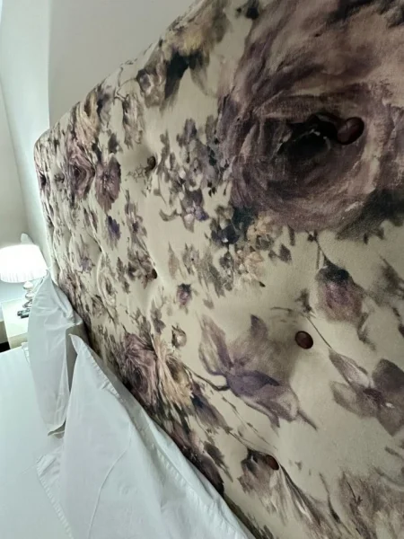 Tirane, shes Krevat dopio