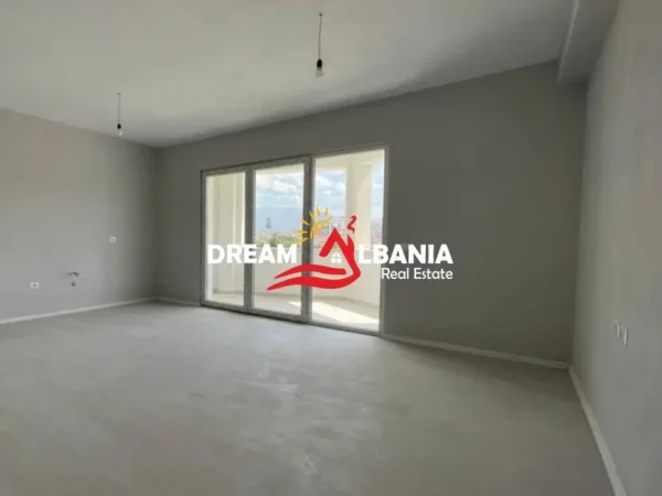 Tirane, jepet me qera apartament 2+1+Ballkon Kati 3, 104 m² 490 € (Ne kompleksin River Residence)