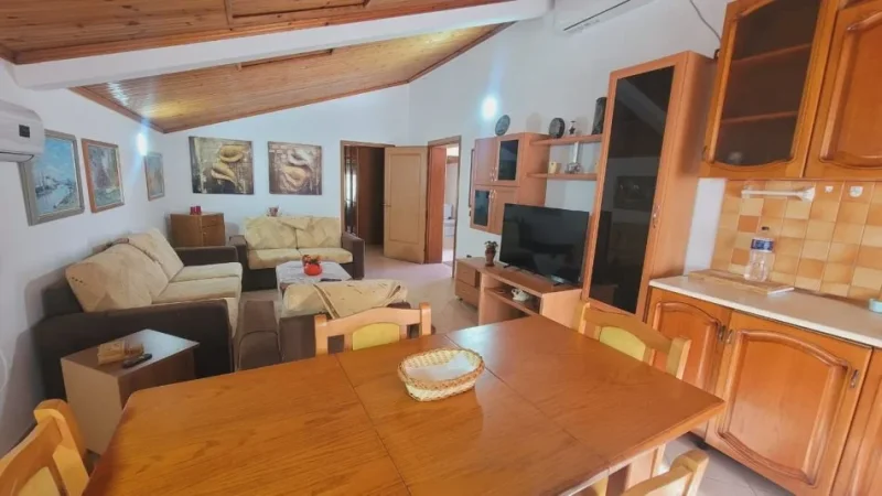 !DHENE! Durres, jepet me qera apartament 1+1+Ballkon Kati 4, 80 m² 400 € (Mprapa Pallatit te Kultures)