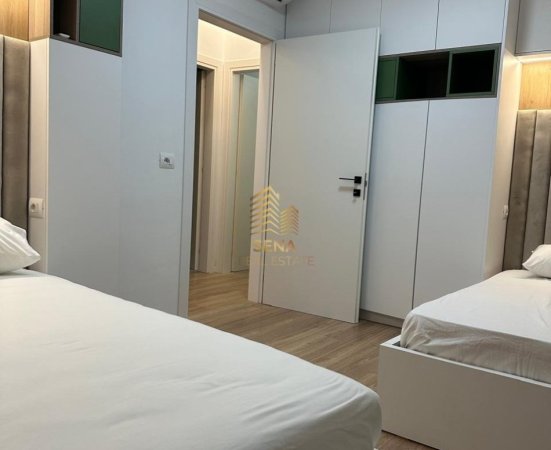 Tirane, jepet me qera apartament 2+1+Ballkon Kati 2, 106 m² 800 € (Rruga Jordan Misja)