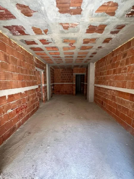 Tirane, shitet apartament 1+1+Aneks+Ballkon Kati 4, 76 m² 127.000 € (Rruga Jordan Misja)