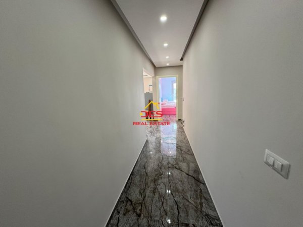 Vlore, shitet apartament 2+1+Ballkon Kati 11, 114 m² 188.000 € (Rruga Gjergj Arianiti)
