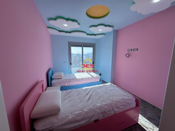 Vlore, shitet apartament 2+1+Ballkon Kati 11, 114 m² 188.000 € (Rruga Gjergj Arianiti)