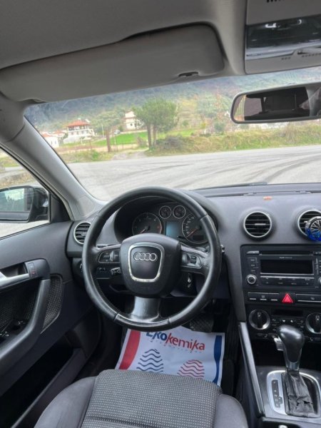 Elbasan, shes makine Audi a3 automat Nafte, e zeze automatik 270.000 km 5.300 €