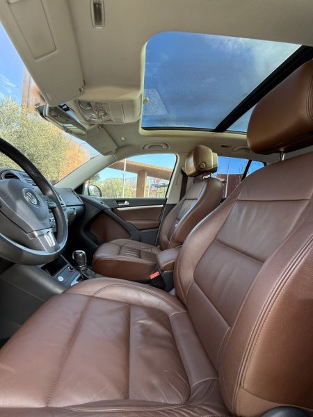 Tirane, shes SUV | Fuoristrad | Xhip VOLKSWAGEN TIGUAN Nafte, e bardhë automatik Klima 151.000 km 11.300 €