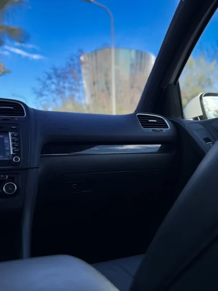 Tirane, shes makine GOLF VI GTD FABRIKE Nafte, e bardhë automatik Klima 186 km 8.700 €