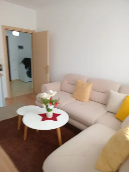 Pogradec, apartament ne plazh Desh.moret e pojskes