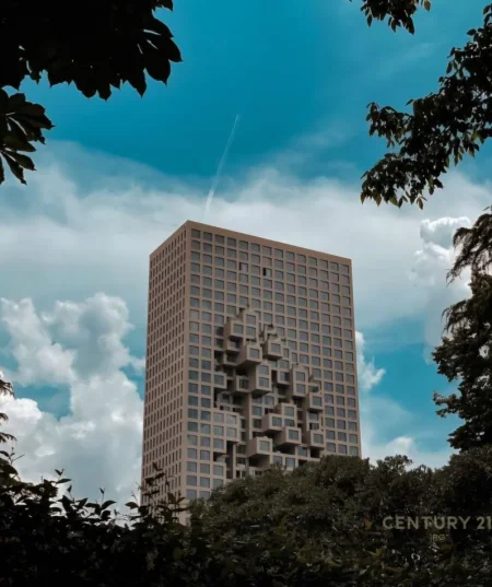 Tirane, shitet apartament+verande | Penthouse 1+1 Kati 21, 237 m² 975.000 € (Rr Elbasanit)