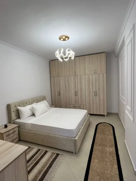 Tirane, shes apartament 2+1+Ballkon Kati 7, 98 m² 138.000 € (rruga Sokrat Miho Astir)