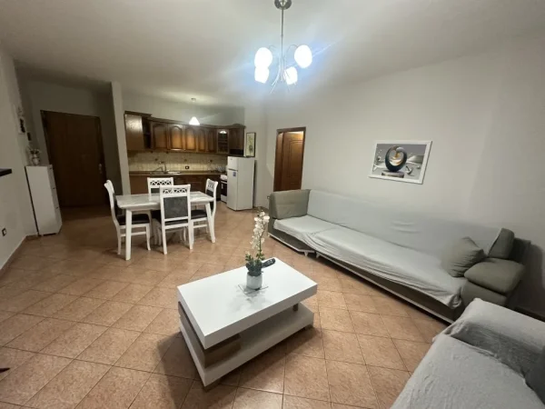 Tirane, jepet me qera apartament 2+1+Aneks+Ballkon Kati 7, 105 m² 630 € (Rr. E Kavajes prane Delijorgjit)