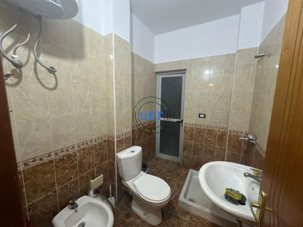 Durres, jepet me qera apartament 1+1+Aneks+Ballkon Kati 1, 70 m² 350 € 