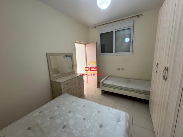 Vlore, jepet me qera apartament 1+1 Kati 0, 65 m² 250 € (Rruga Çamëria)