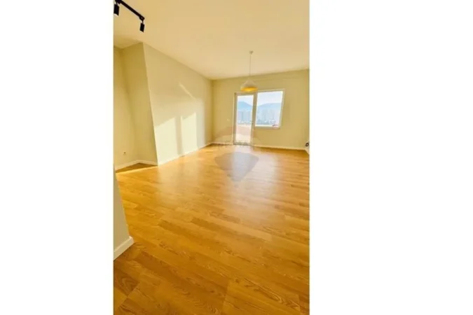 Tirane, shitet apartament 2+1 Kati 5, 112 m² 149.000 € (Astir)