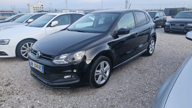 Volkswagen Polo 1.6 Nafte, Automatik Kondicioner 135.000 km 7.500 €