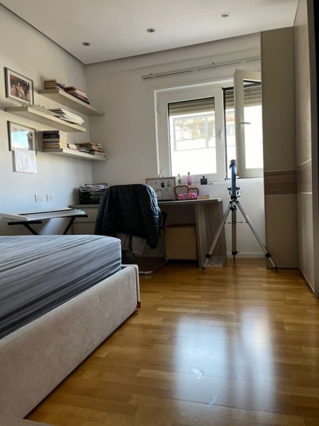 Tirane, shes 2+1+2 Kati 6, 116 m² 240.000 € (Bilal Sina)