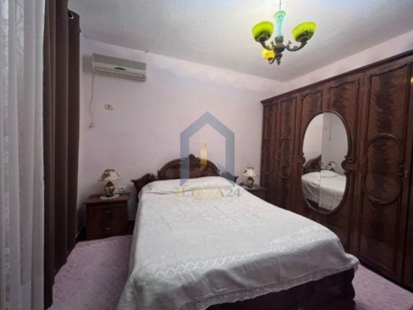 Tirane, jap me qera apartament 2+1+Ballkon Kati 1, 120 m² 450 € (Laprake)