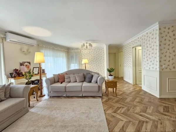 Tirane, jepet me qera apartament 2+1 Kati 4, 123 m² 1.000 € (Kodra Diellit 2)