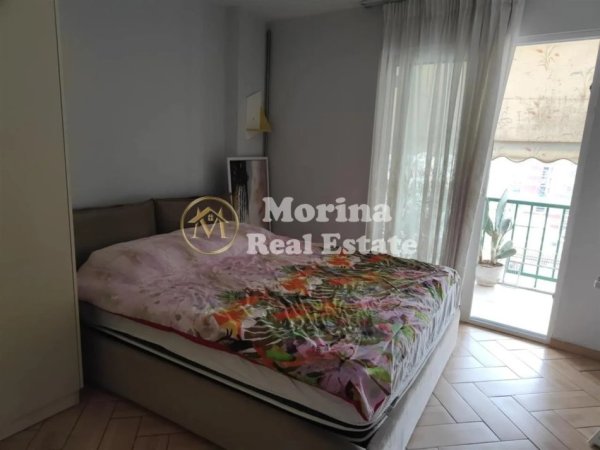 Tirane, jepet me qera apartament 2+1+Ballkon Kati 7, 100 m² 600 € (Rruga 5 MAJI)