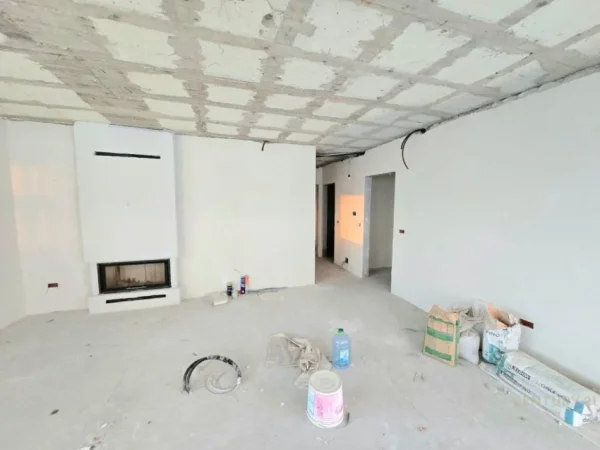 Tirane, shitet apartament duplex Dublex Kati 7, 238 m² 310.000 € (FARMACIA 10)