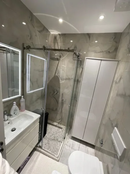 Tirane, shitet apartament 2+1+Ballkon Kati 5, 123 m² (ne Rrugen Myslym Keta)