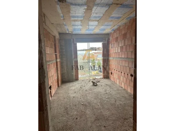 Tirane, shitet apartament 2+1 Kati 3, 115 m² 173.000 € (Porcelan)