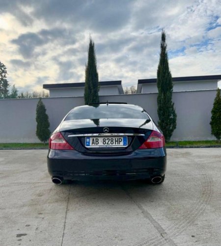 Fier, shes makine Mercedez benz cls 320 Nafte, e zeze automatik Klima 270.000 km 6.700 €