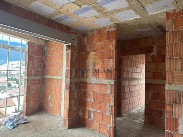 Tirane, shitet apartament 2+1 Kati 6, 108 m² 162.000 € (Porcelan)