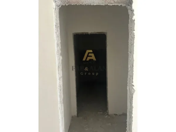 Tirane, shitet apartament 1+1 Kati 6, 82 m² 123.500 € (Porcelan)