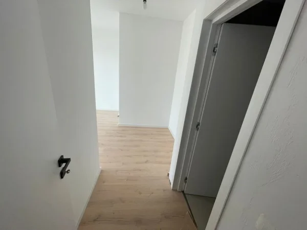 Tirane, jepet me qera zyre Kati 6, 127 m² 1.200 € (Parku Olimpik) Altana Residence