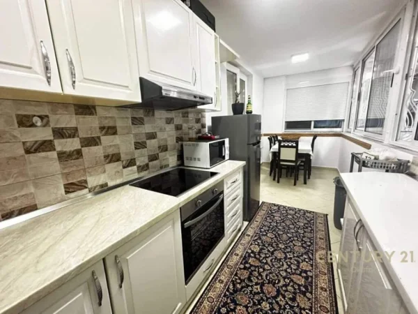 Tirane, shes apartament 2+1 , 165 m² 159.000 € (Kodra e Diellit)