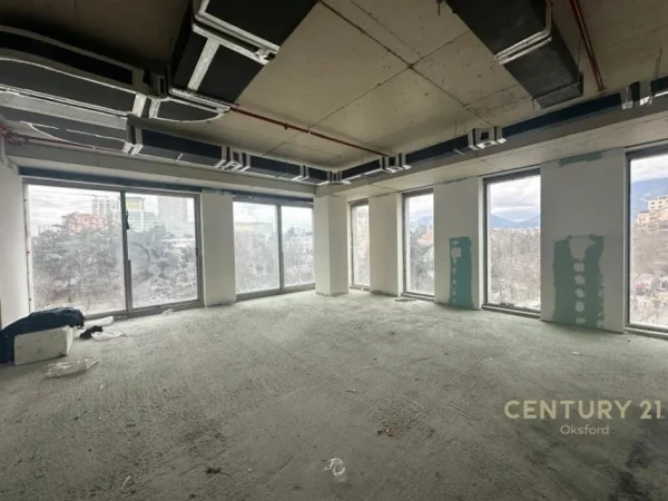 Tirane, jap me qera zyre , 119 m² 3.000 € (DOWNTOWN ONE, Rruga e Elbasanit)