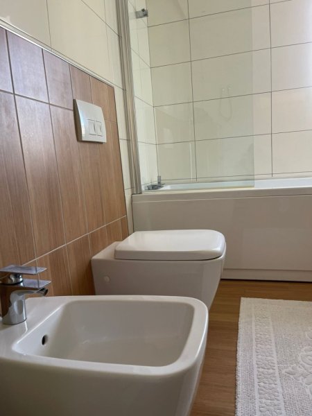 Shitet Apartament 2+1+2  240.000 € (Kopshti Zoologjik)