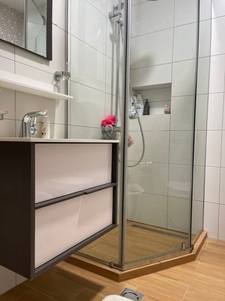 Shitet Apartament 2+1+2  240.000 € (Kopshti Zoologjik)