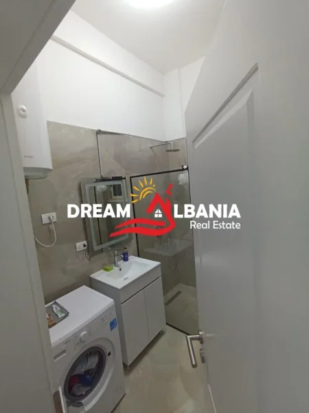 Tirane, shitet apartament 1+1+Ballkon Kati 2, 83 m² 80.000 € (Ne Fresk, ne Rrugen Muhamet Deliu, pran Spar)