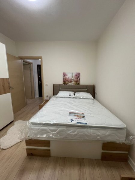 Tirane, jepet me qera apartament 1+1 Kati 3, 60 m² 450 € (Astir)