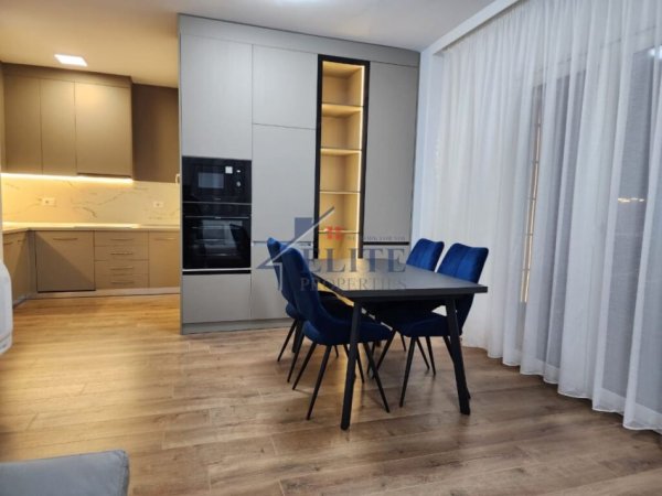Tirane, jepet me qera apartament 2+1 Kati 2, 93 m² 800 € (Kopahti Botanik)