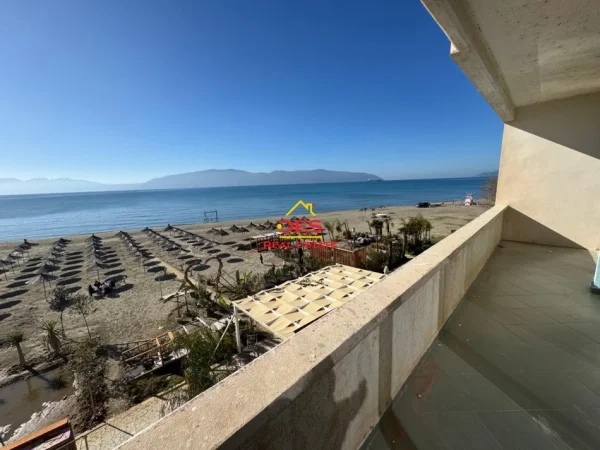 Vlore, shitet apartament 1+1+Ballkon Kati 3, 75 m² 159.000 € (Rruga Sazani)