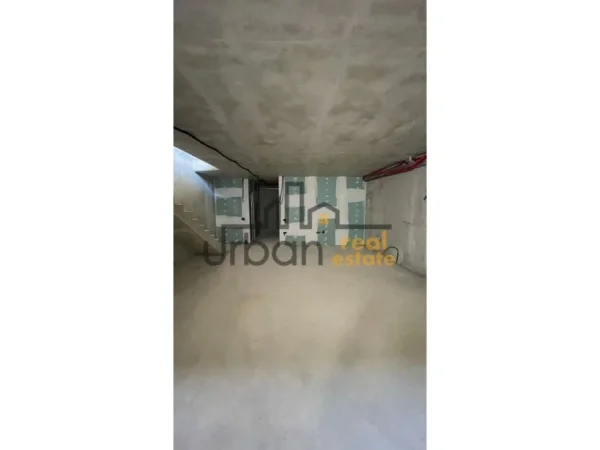 Shitet, Vilë 4 Katëshe, Pranë TEG, Tiranë - 800.000€ |350m²