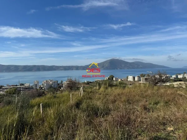 Vlore, shitet toke ne bregdet , 2.250 m² 225.000 € (Radhimë)