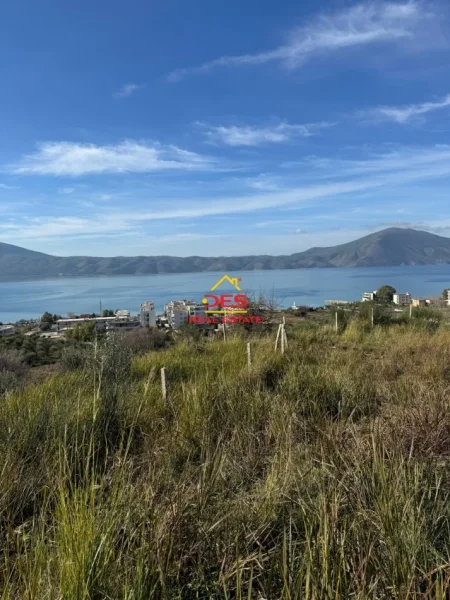 Vlore, shitet toke ne bregdet , 2.250 m² 225.000 € (Radhimë)