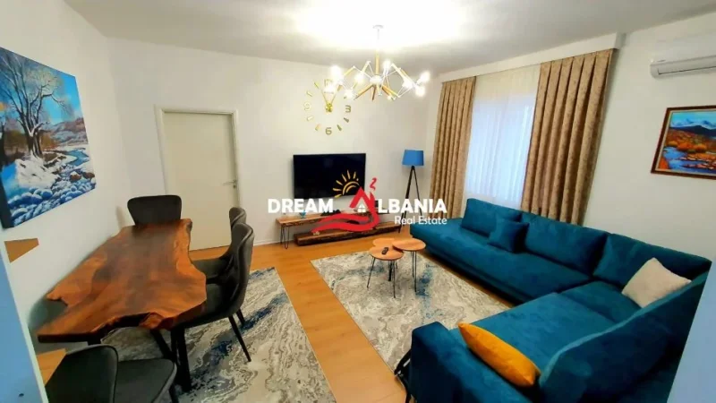 Tirane, shitet 2+1+Ballkon Kati 2, 102 m² 145.000 € (Tek Kompleksi Tom Doshi, Shkoze)