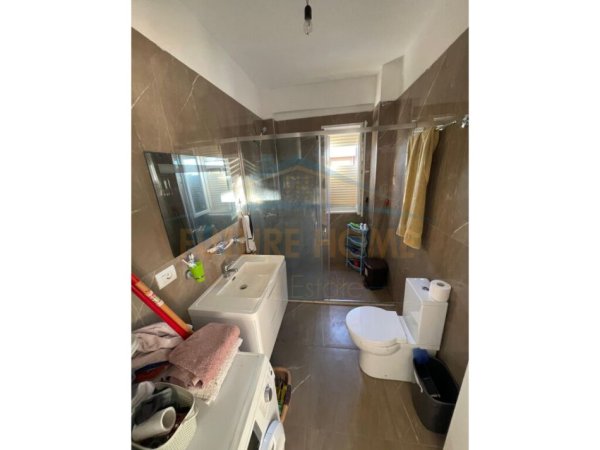 Durres, shitet apartament 2+1+Ballkon Kati 2, 78 m² 190.000 € (Lura 3, Gjiri i Lalzit)
