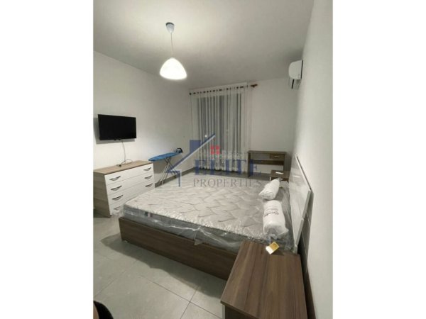 Tirane, jepet me qera apartament 2+1+Ballkon Kati 9, 88 m² 700 € (Don Bosko)