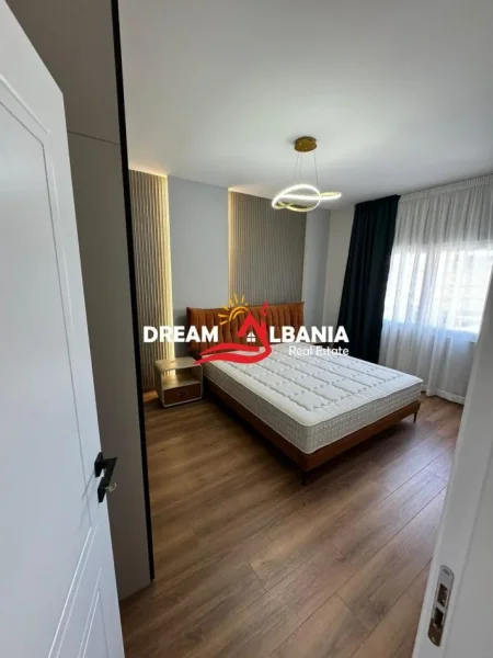 Tirane, jepet me qera apartament 1+1+Ballkon Kati 1, 75 m² 700 € (Tek LAKELAND Residence, Liqeni i Farkes)
