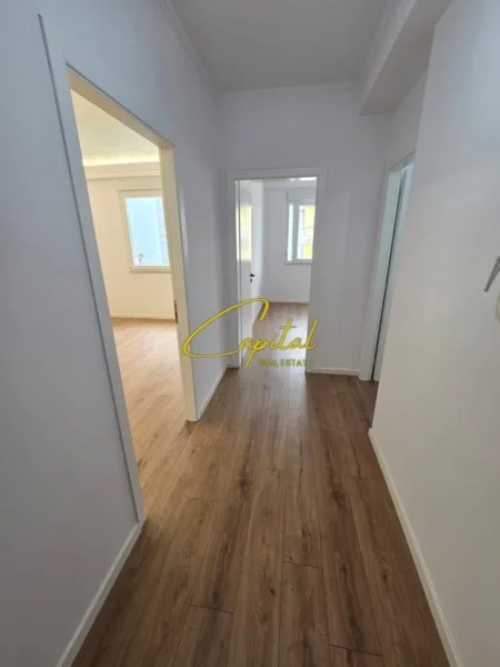 Tirane, shitet apartament 2+1 Kati 7, 85 m² 210.000 € (RRUGA E KAVAJES)