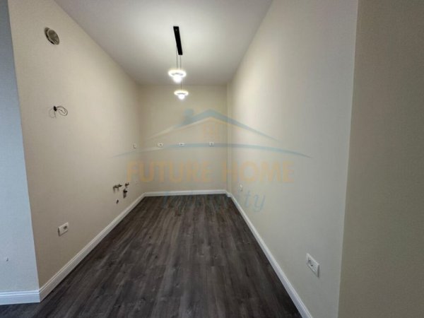 Tirane, shitet apartament 1+1 Kati 4, 50 m² 119.000 € (SHKOLLA E KUQE TIRANE)