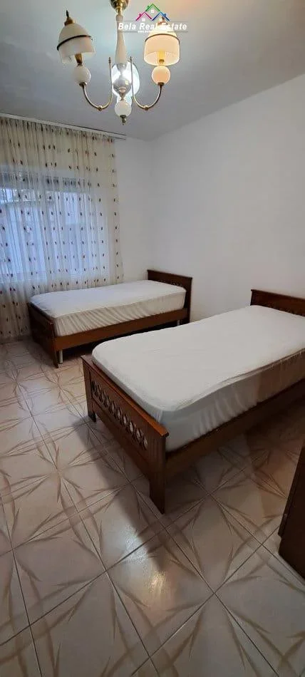 tirane  jepet me qera apartament 2+1 Kati 5, 80 m² 450 € (ali demi)